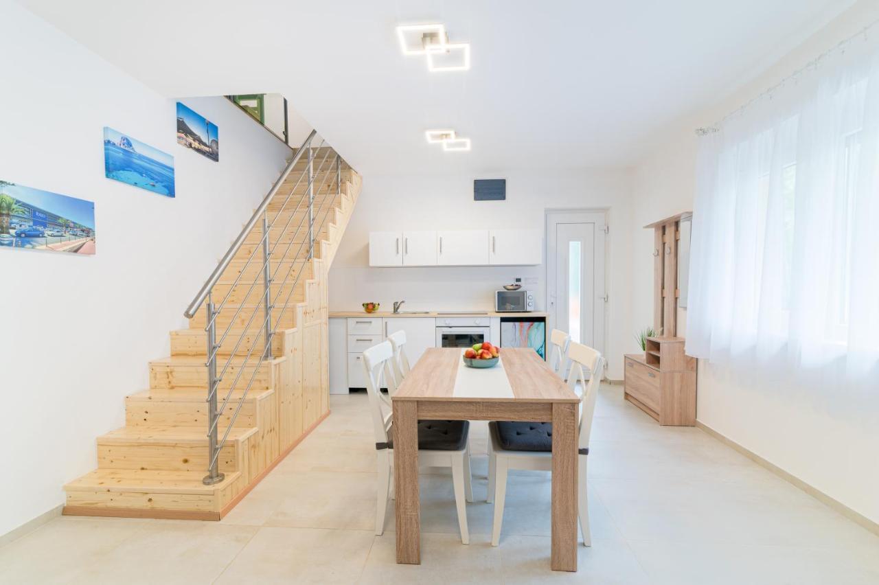 Eternity Apartmanhaz Keszthely Exterior foto